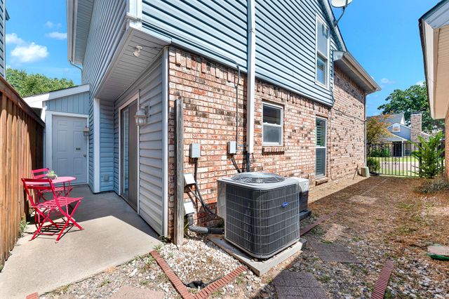 3008 Adolph Street, Dallas, TX 75204