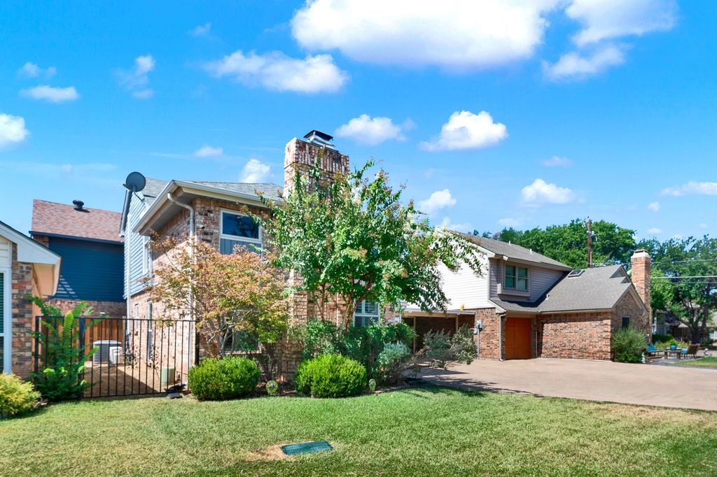 3008 Adolph Street, Dallas, TX 75204