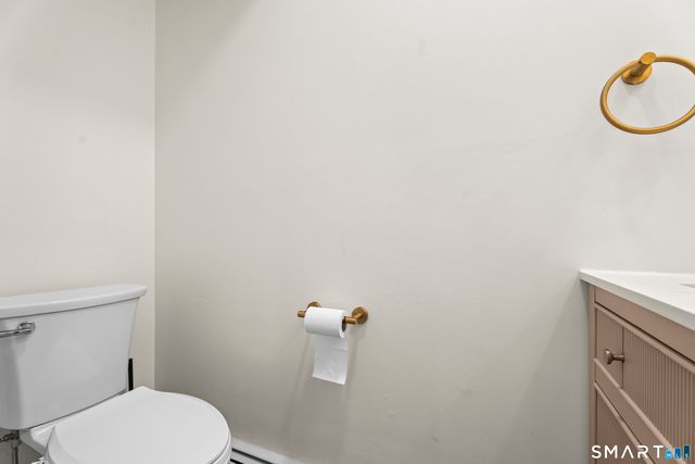 42 Granite Road 42, Guilford, CT 06437