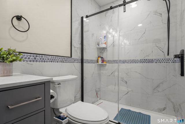 42 Granite Road 42, Guilford, CT 06437