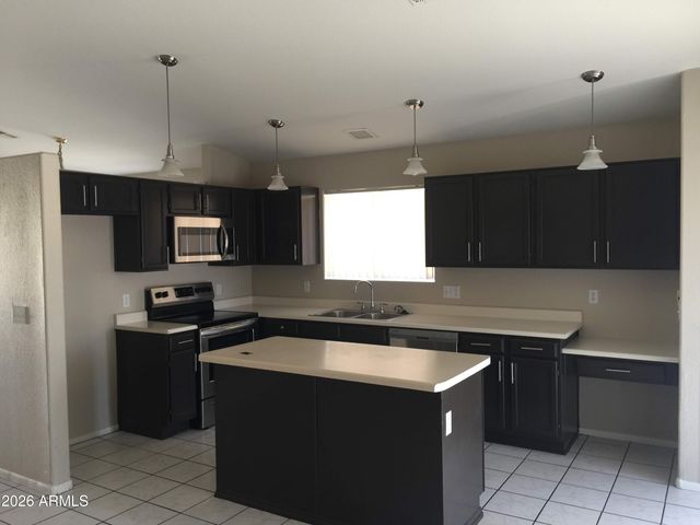 3215 W ABRAHAM Lane, Phoenix, AZ 85027