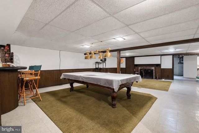 406 VILLAGE, Princeton Junction, NJ 08550