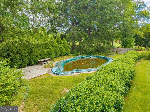 406 VILLAGE, Princeton Junction, NJ 08550