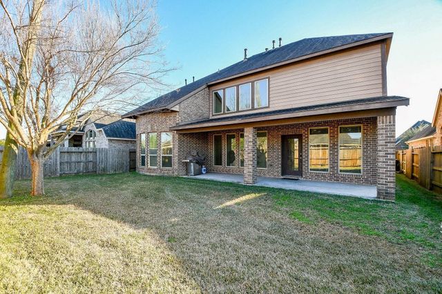 13513 S Canyon Gale Lane, Pearland, TX 77584