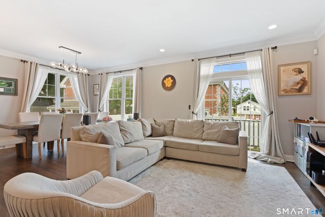 91 West Broad Street APT 13, Stamford, CT 06902