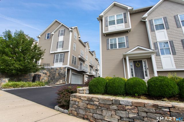 91 West Broad Street APT 13, Stamford, CT 06902