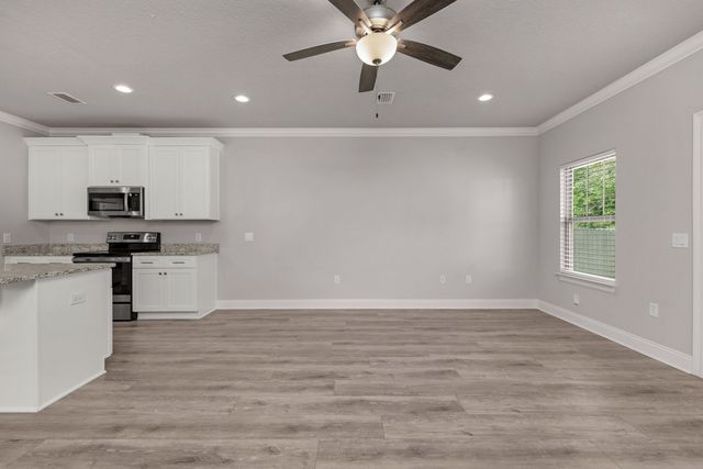 2285 Janet Street, Navarre, FL 32566