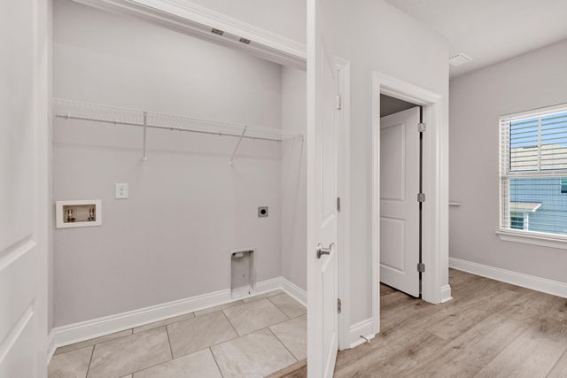 2285 Janet Street, Navarre, FL 32566