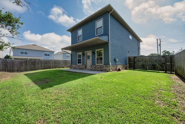 2285 Janet Street, Navarre, FL 32566