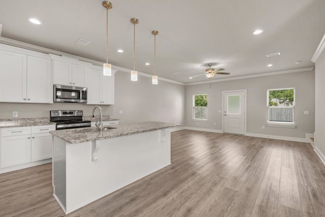 2285 Janet Street, Navarre, FL 32566
