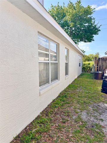 8214 WOODSWORTH DRIVE, Orlando, FL 32817