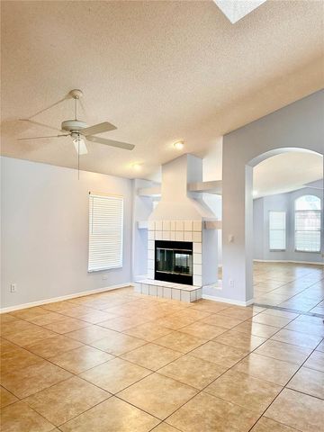 8214 WOODSWORTH DRIVE, Orlando, FL 32817