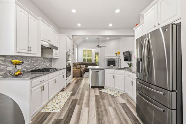 1820 Fountain Vista View, Wylie, TX 75098