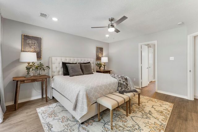 5 Rolling Mill Lane, The Woodlands, TX 77380