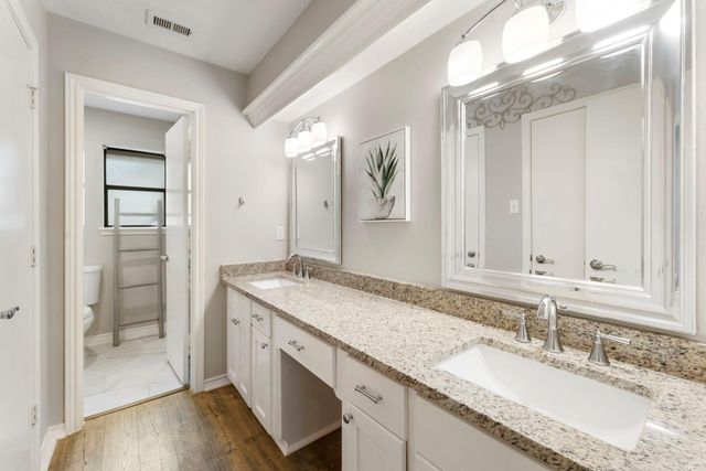 5 Rolling Mill Lane, The Woodlands, TX 77380