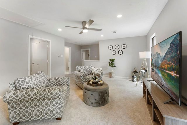 5 Rolling Mill Lane, The Woodlands, TX 77380