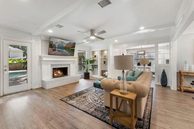 5 Rolling Mill Lane, The Woodlands, TX 77380