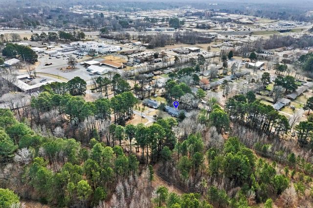 1801 Hill Road, Jacksonville, AR 72076