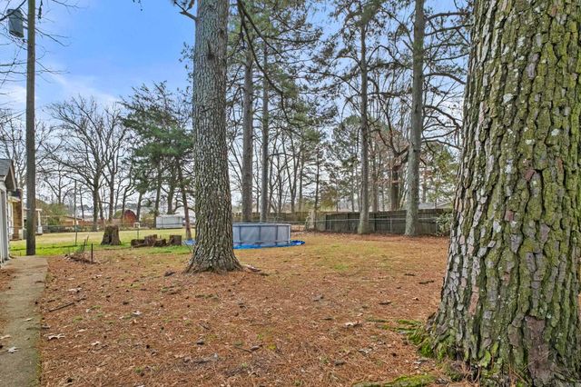 1801 Hill Road, Jacksonville, AR 72076