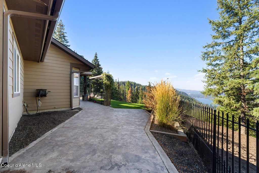 995 S SADDLEBACK DR, Coeur d'Alene, ID 83814 photo 27