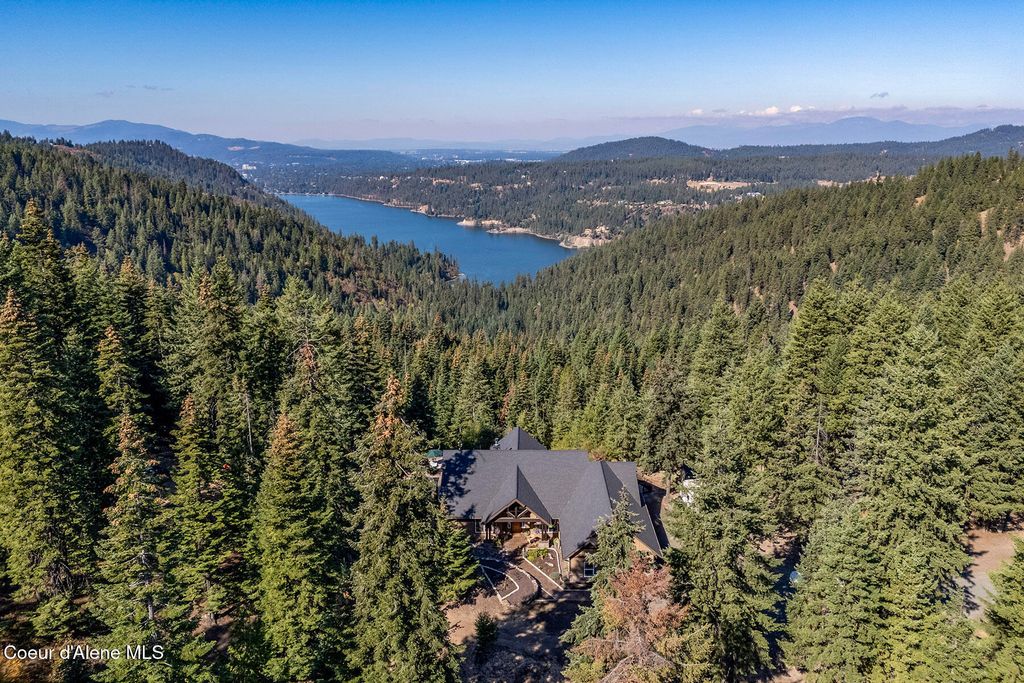 995 S SADDLEBACK DR, Coeur d'Alene, ID 83814 photo 3