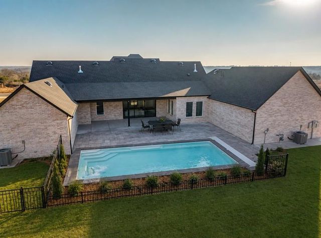 9401 Millstone Court, Arcadia, OK 73007
