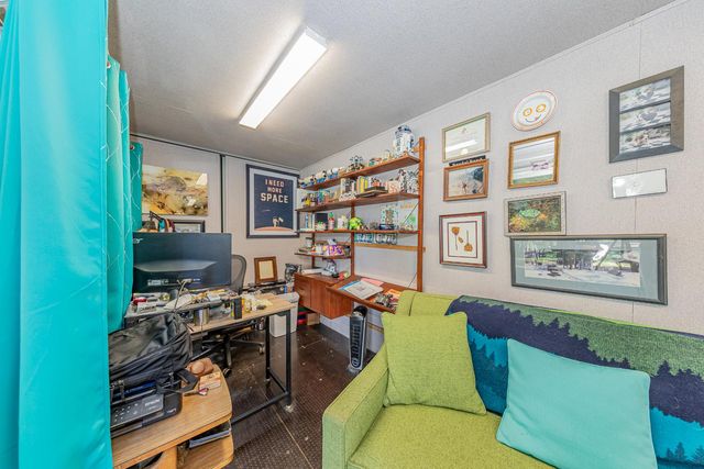 40733 Big Oak Flat Road N, Oakhurst, CA 93644