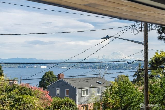 6303 Wilson Avenue S, Seattle, WA 98118
