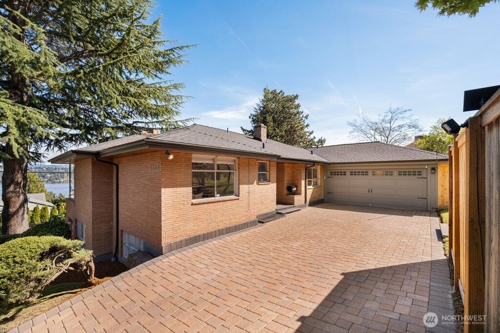 6303 Wilson Avenue S, Seattle, WA 98118