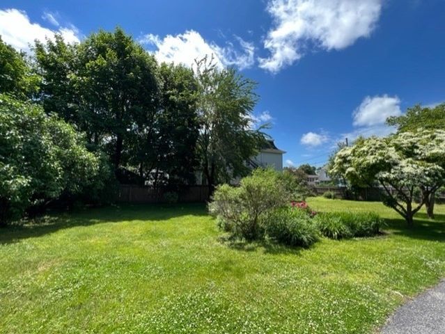 5 Tibbetts Street R, Natick, MA 01760