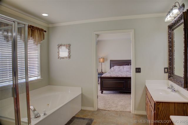 11906 E 99th Street North, Owasso, OK 74055