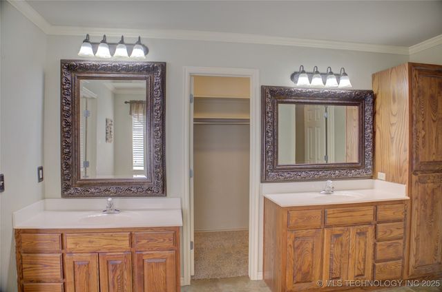 11906 E 99th Street North, Owasso, OK 74055