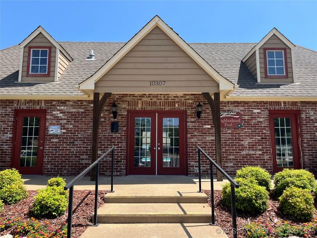 11906 E 99th Street North, Owasso, OK 74055