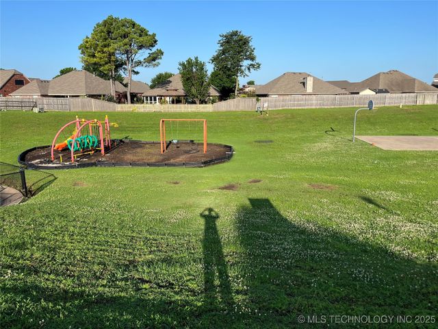 11906 E 99th Street North, Owasso, OK 74055