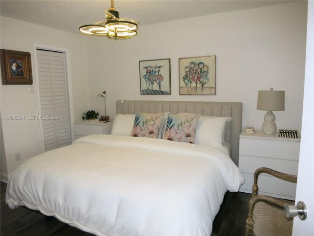 15060 SW 103rd Ter 6203, Miami, FL 33196