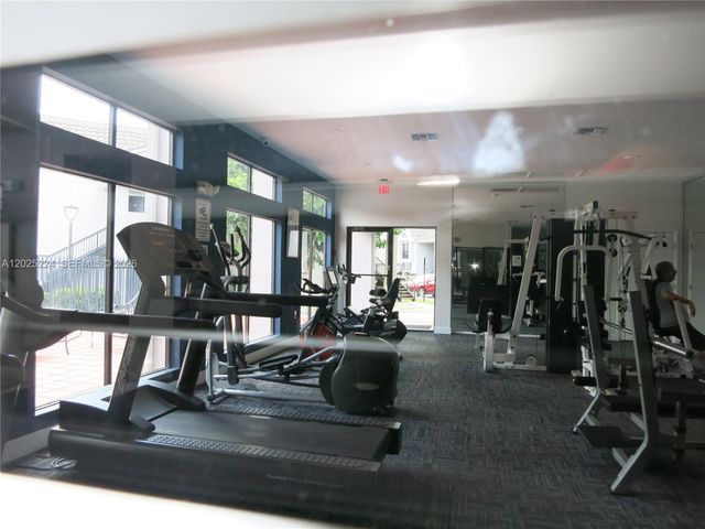 15060 SW 103rd Ter 6203, Miami, FL 33196