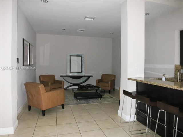 15060 SW 103rd Ter 6203, Miami, FL 33196