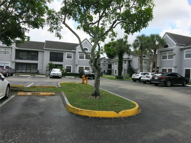 15060 SW 103rd Ter 6203, Miami, FL 33196