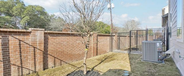 2613 Lost Maples Lane, Dallas, TX 75228