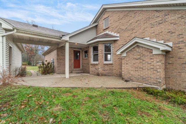 1192 McCormick Lane, Lawrenceburg, KY 40342