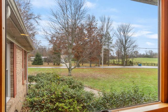 1192 McCormick Lane, Lawrenceburg, KY 40342