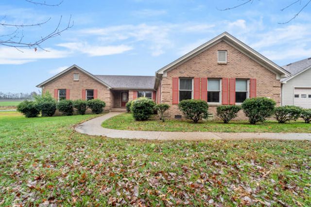 1192 McCormick Lane, Lawrenceburg, KY 40342