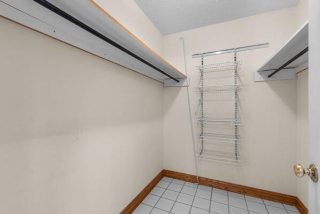 1192 McCormick Lane, Lawrenceburg, KY 40342