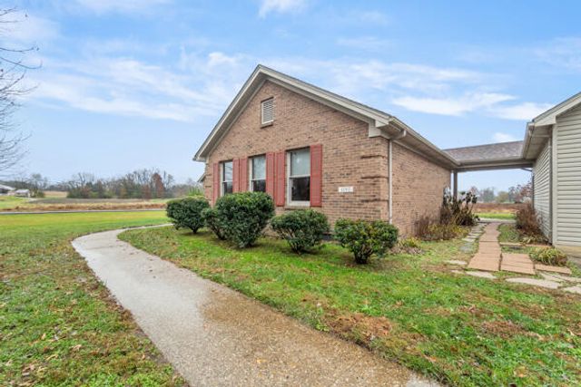 1192 McCormick Lane, Lawrenceburg, KY 40342