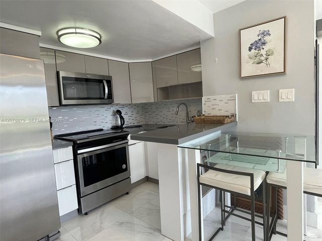 1740 N River Drive 612, Miami, FL 33125