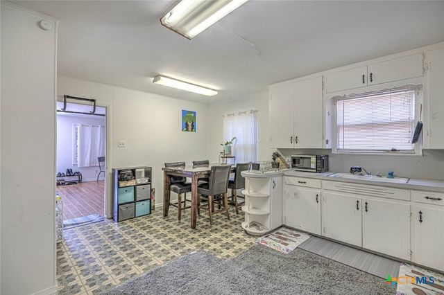 801 N Main ST, Copperas Cove, TX 76522