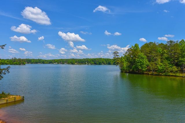70 Martin Webb Way Point, Iva, SC 29655