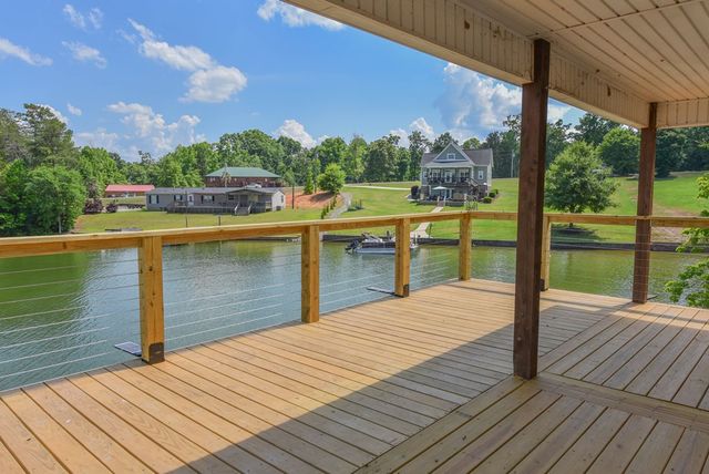 70 Martin Webb Way Point, Iva, SC 29655