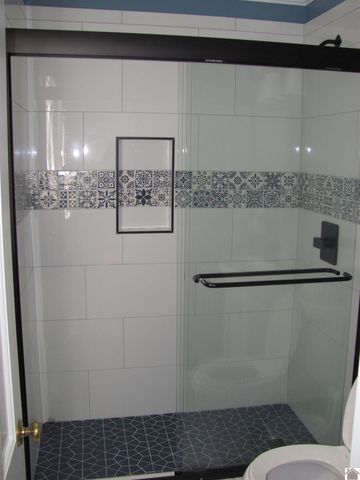 1308 DOGWOOD DR, Mayfield, KY 42066