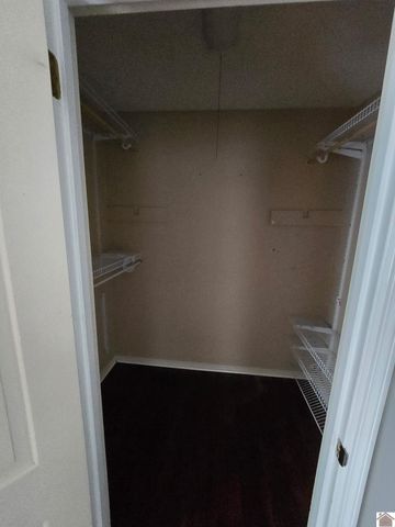 1308 DOGWOOD DR, Mayfield, KY 42066